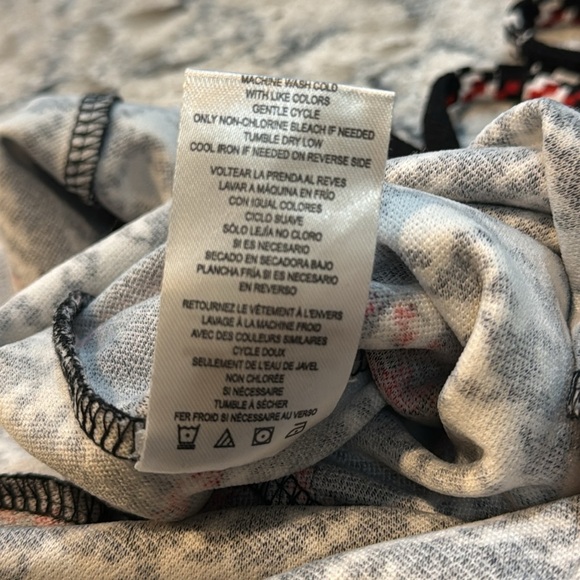 Almost Famous | Houndstooth Stretch Jumpsuit in Black White Red Size Medium - Picture 11 of 12